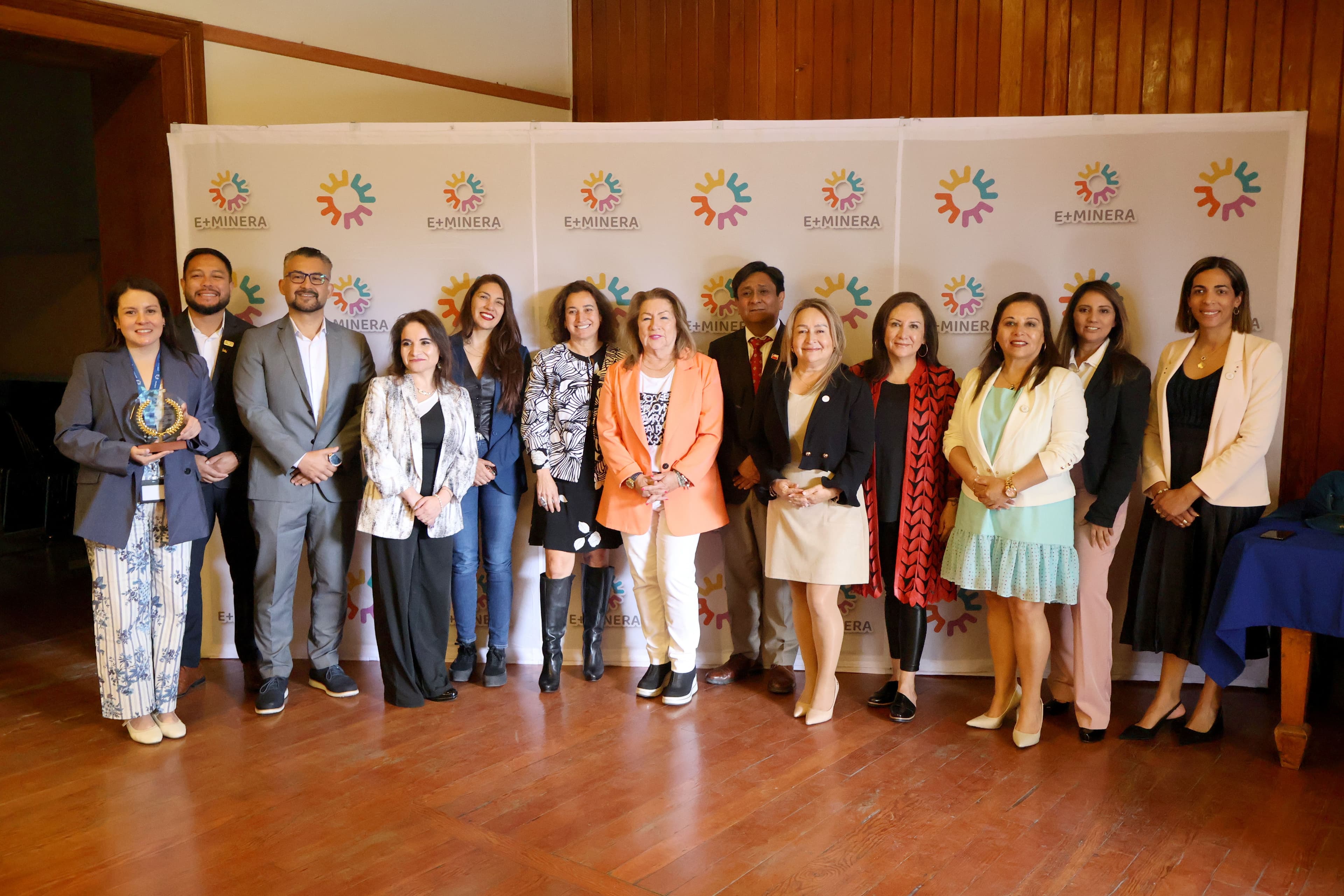 Puerto Antofagasta conecta el desarrollo logístico con oportunidades para proveedoras locales